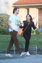 Molly Shannon With Zach Woods - Los Angeles 01/18/2022