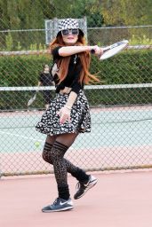 Phoebe Price - Heads to the Tennis Courts in Los Angeles 01/12/2022