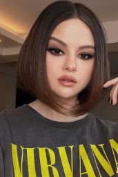 Selena Gomez 01/18/2022