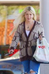 Tori Spelling - Out in Los Angeles 01/24/2022