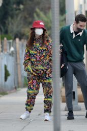 Victoria Pedretti and Dylan Arnold at Hollywood Boulders in La 01/20/2022