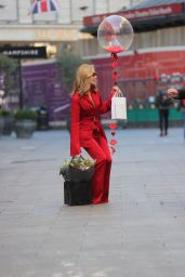 Amanda Holden Celebrating her Birthday and Valentines in London 02/11/2022