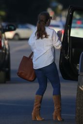 Amy Adams - Shopping in West Hollywood 02/25/2022