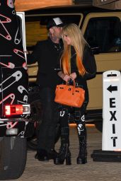 Avril Lavigne at Nobu in Malibu 02/01/2022