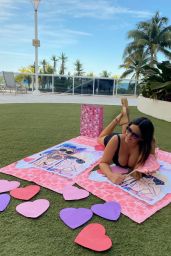 Claudia Romani in Valentine’s Mode in Miami 02/08/2022