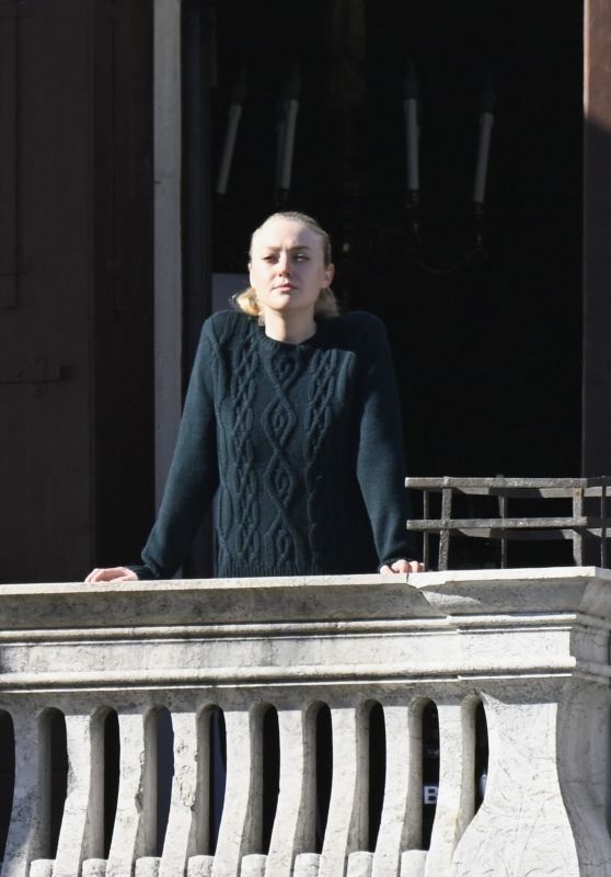 Dakota Fanning - "Ripley" Set in Venice 02/02/2022