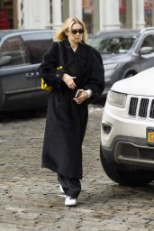 Gigi Hadid - Out in New York 02/02/2022