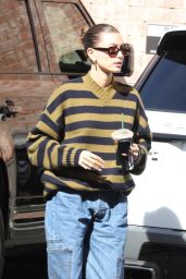 Hailey Rhode Bieber - Out in Los Angeles 02/08/2022