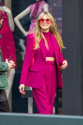 Heidi Klum - Filming on Rodeo Drive in LA 01/17/2022