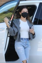 Jenna Dewan in Levi Jeans and a Cropped Cardigan - Los Angeles 02/07/2022