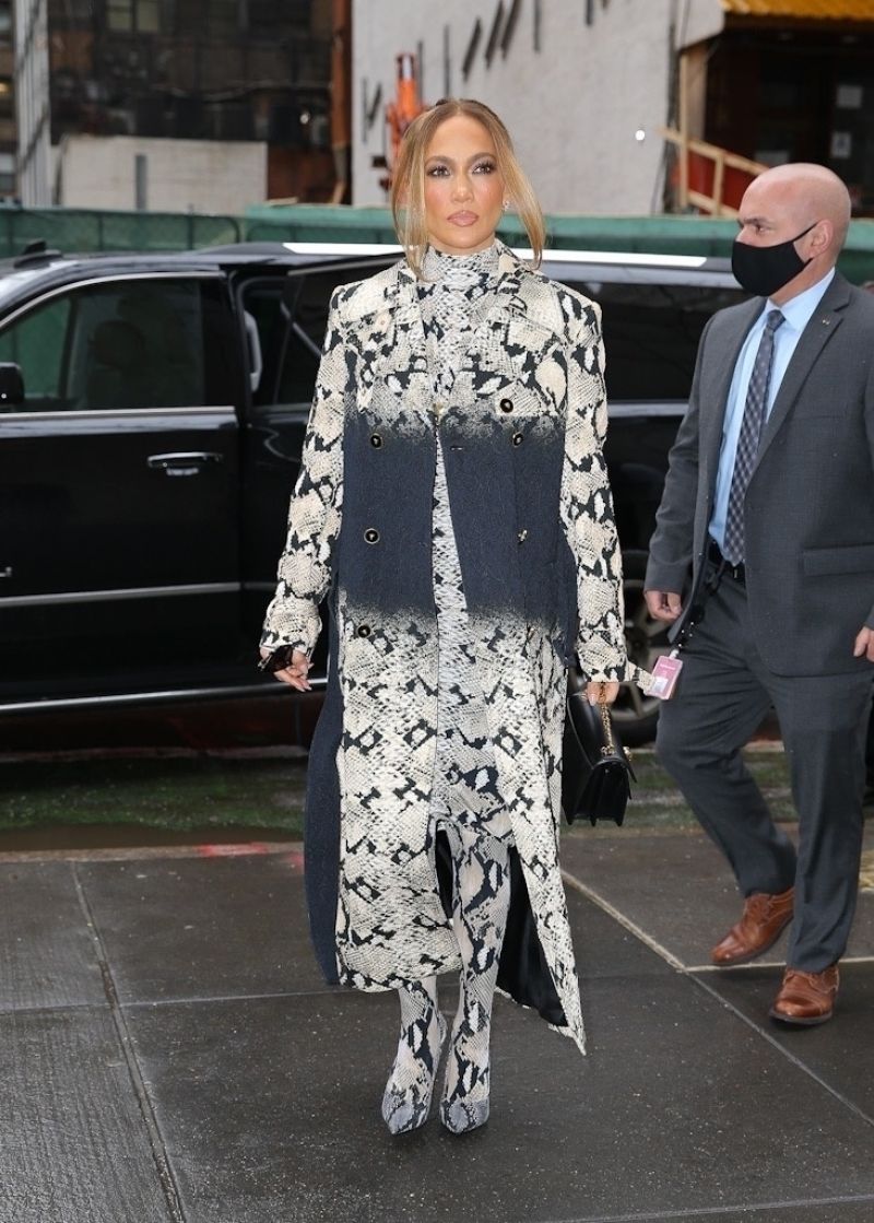 Jennifer Lopez - Arriving to NBC Studios in NYC 02/03/2022 • CelebMafia