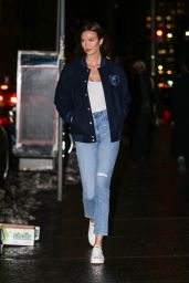 Karlie Kloss - Out in New York 02/02/2022