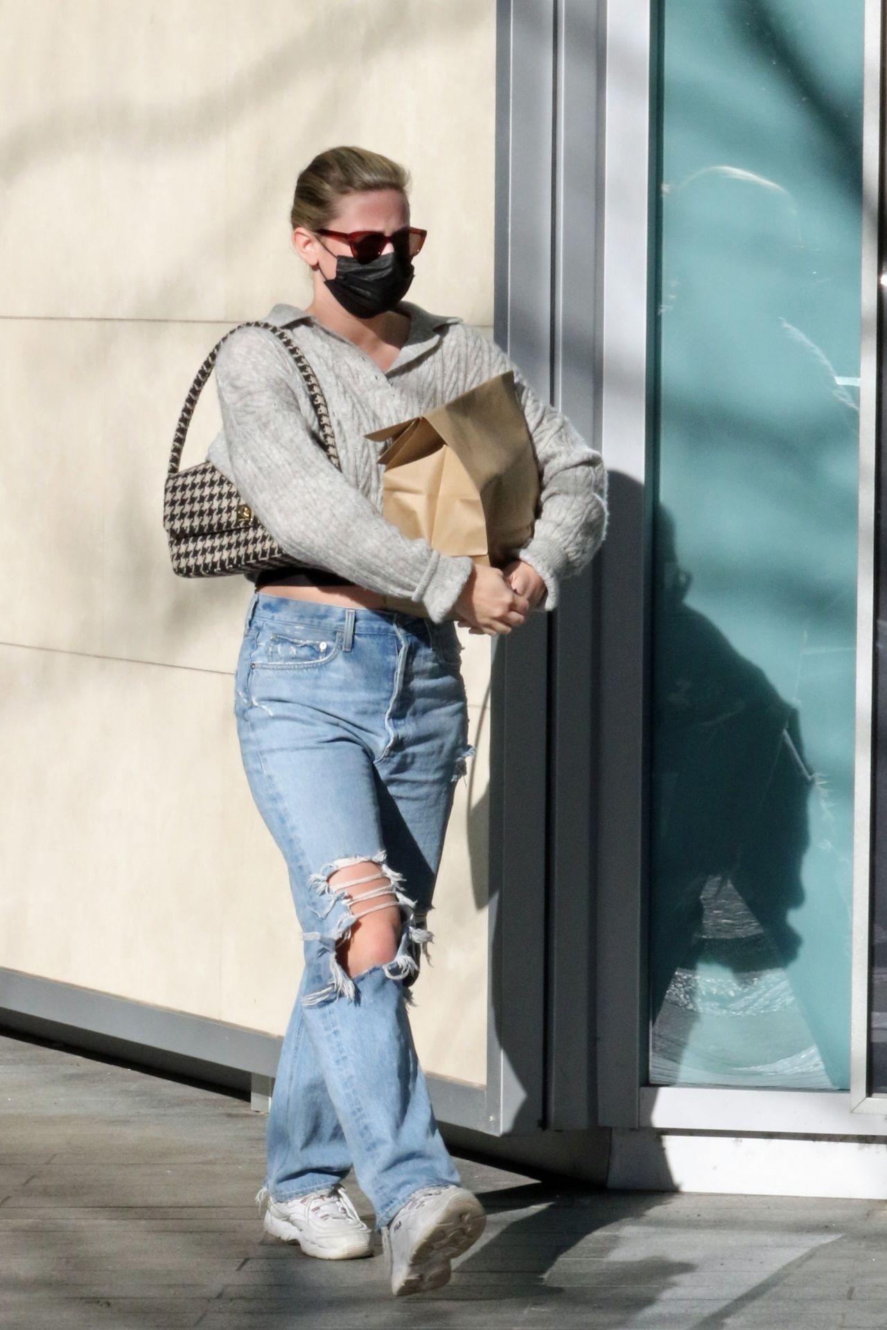 Lili Reinhart in Ripped Jeans - Vancouver 02/15/2022 • CelebMafia