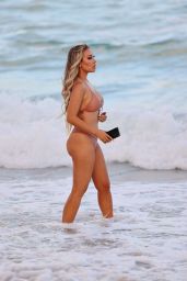 Lisa Opie in a Bikini - Beach in Miami 02/04/2022