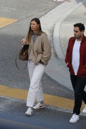 Maria Sharapova - Out in Los Angeles 01/31/2022