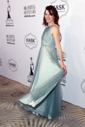 Milla Jovovich – 2022 MUAHS Awards Gala in Beverly Hills