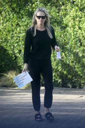 Molly Sims - Out in Los Angeles 02/04/2022