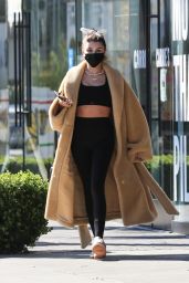 Olivia Jade Giannulli Wearing a Cozy Coat, Leggings and Sneakers - West Hollywood  02/23/2022