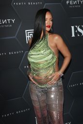 Rihanna - Fenty Beauty & Fenty Skin Celebration in LA 02/11/2022