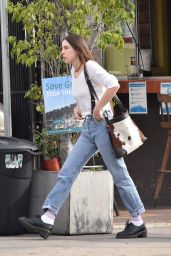Scout Willis in Casual Outfit - Los Feliz 01/31/2022