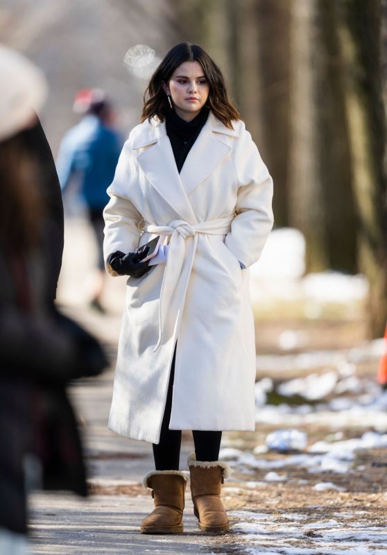 Selena Gomez - "Only Murders in the Building" Set in New York 02/14/2022