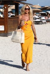 Victoria Silvstedt in an Orange Bikini - Miami 02/10/2022