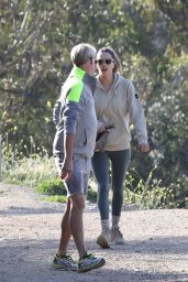 Alessandra Ambrosio   Hiking in Malibu 03 16 2022   - 56