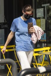 Alexandra Daddario in Workout Outfit in Los Angeles 03/09/2022