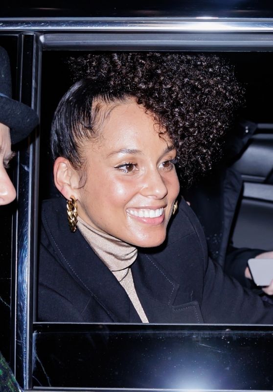 Alicia Keys - Leaves Harry Belafonte’s 95th Birthday Celebration in New York 03/01/2022
