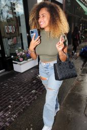 Amber Gill at The Ivy Restaurant in London 03/14/2022