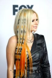 Avril Lavigne – iHeartRadio Music Awards in LA 03/22/2022