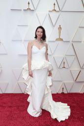 Caitriona Balfe – Oscars 2022 Red Carpet