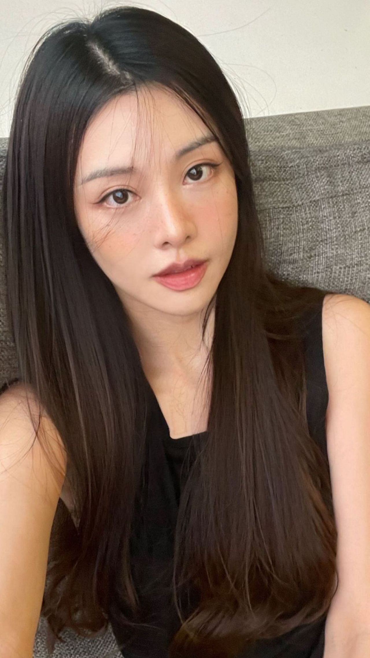 Cathryn Li 03/25/2022 • CelebMafia