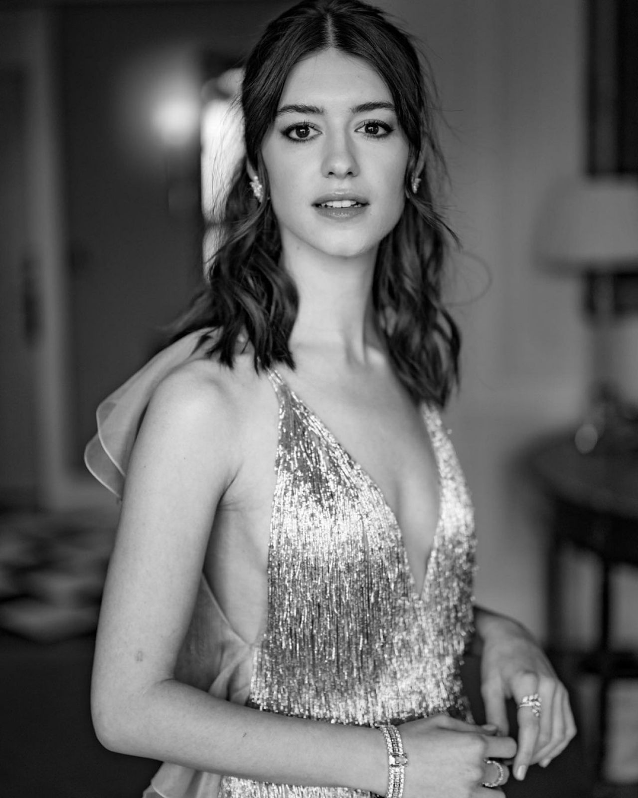 Daisy Edgar Jones Portrait For The Bafta Film Awards March 2022 • Celebmafia 