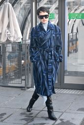 Daisy Ridley - Stella McCartney Show at Paris Fashion Week 03/07/2022