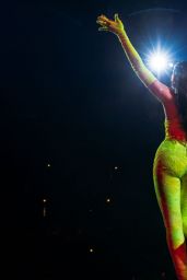 Dua Lipa - Future Nostalgia Tour in Chicago 03/09/2022