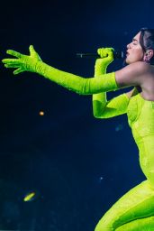 Dua Lipa - Future Nostalgia Tour in Chicago 03/09/2022