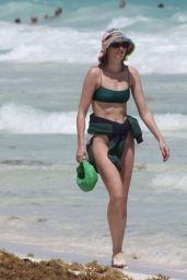 Elsa Hosk - Walking on the Beach in Tulum 03/19/2022