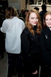 Emma Stone – Louis Vuitton Show at Paris Fashion Week 03/07/2022