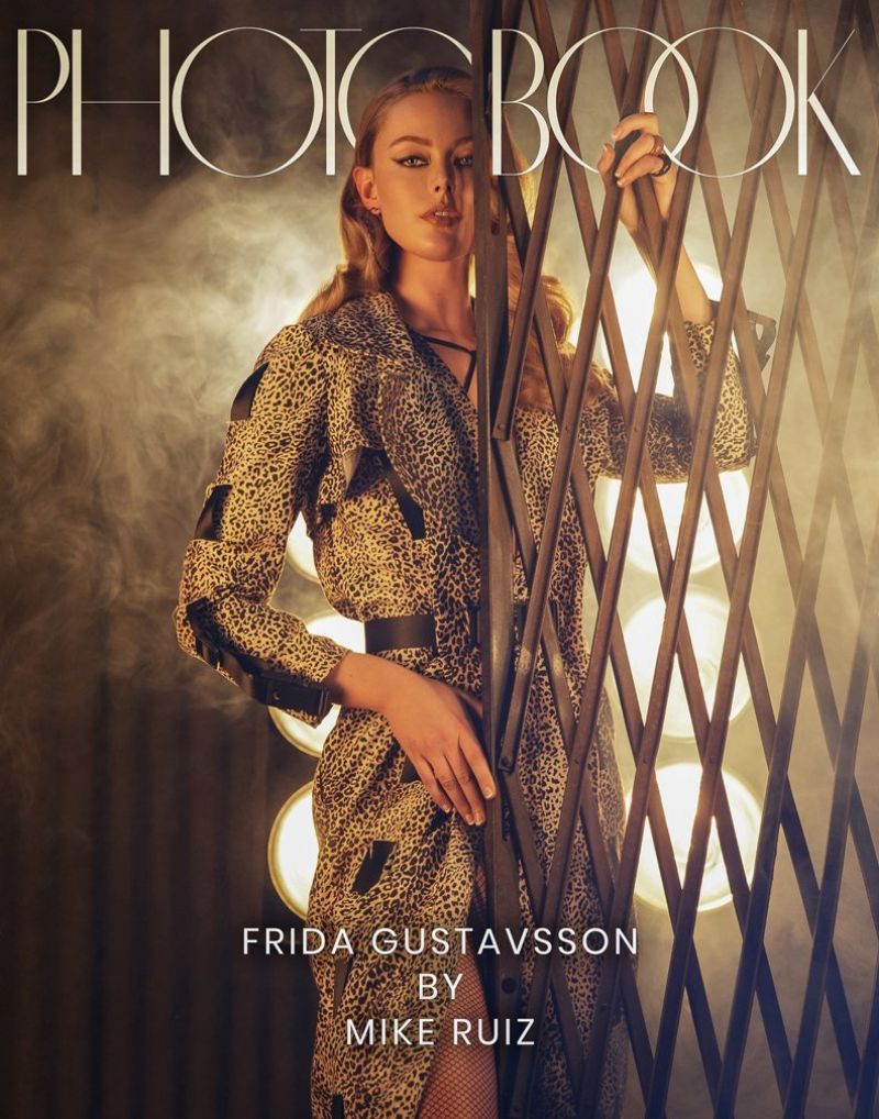frida-gustavsson-photobook-magazine-march-2022-3.jpg