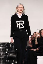 Gigi Hadid - Ralph Lauren Fall 2022 Fashion Show in NYC 03/22/2022