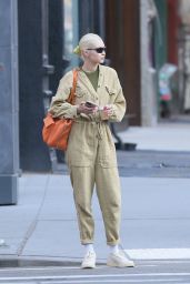Gigi Hadid Wearing Jumpsuit - New York 03/16/2022