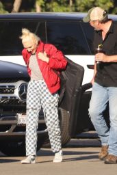 Gwen Stefani and Blake Shelton - Arrive at a Football Game in LA 03/16/2022