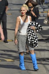Gwen Stefani - Outside Jimmy Kimmel Live in Los Angeles 03/24/2022