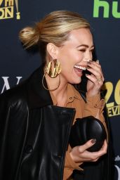 Hilary Duff - "How I Met Your Father" Fan Experience in LA 03/10/2022