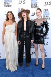 Isabelle Fuhrman – 2022 Film Independent Spirit Awards in Santa Monica