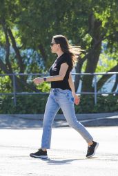Jennifer Garner - Out in Pacific Palisades 03/15/2022