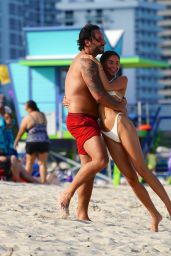 Jessica Ledon and Bonnie Mueller - Beach in Miami 03/20/2022