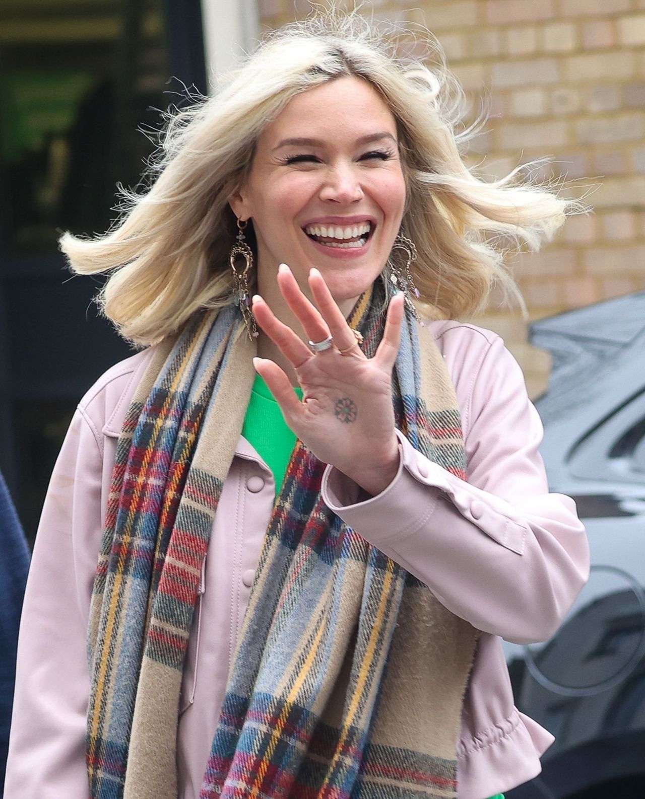 Joss Stone in a Green Bodycon Dress - London 03/05/2022 • CelebMafia