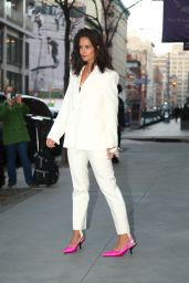 Katie Holmes - Out in New York 03/03/2022